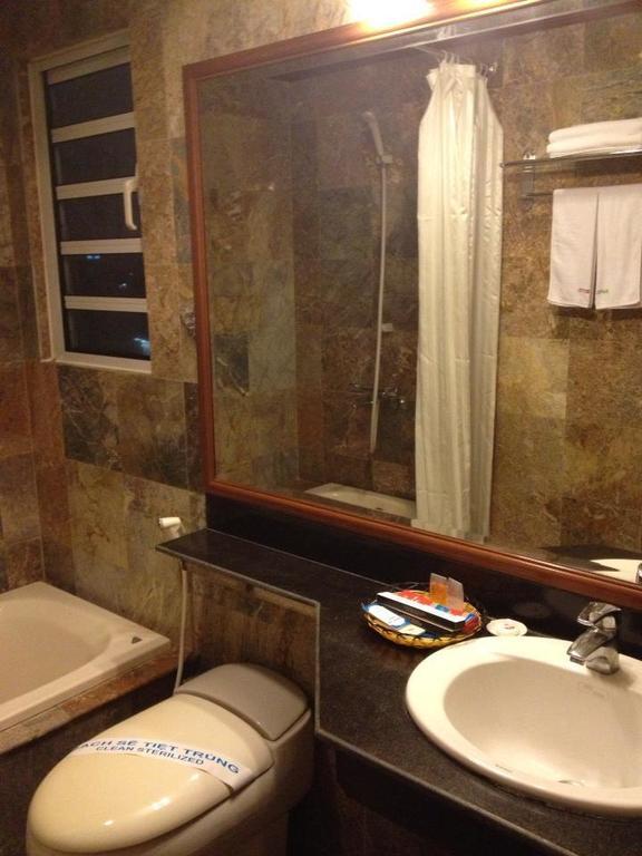 Satel Hotel Ханой Экстерьер фото