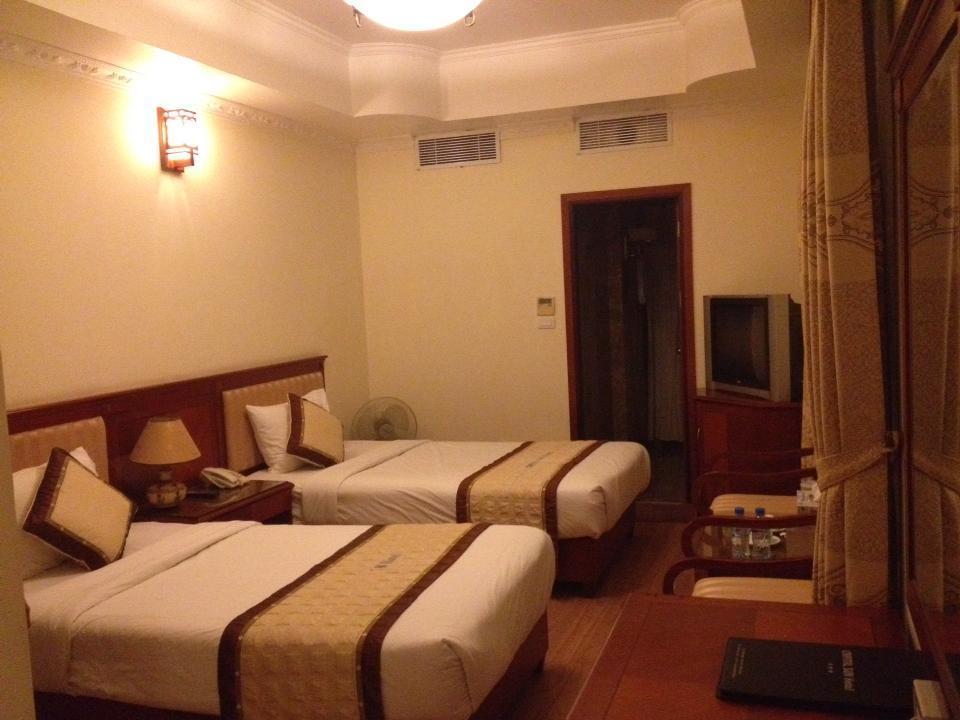 Satel Hotel Ханой Экстерьер фото